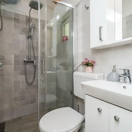 Indy's -two Bedroom With Balcony And Sea View 公寓 杜布罗夫尼克