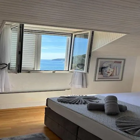 Indy's -two Bedroom With Balcony And Sea View 公寓 杜布罗夫尼克