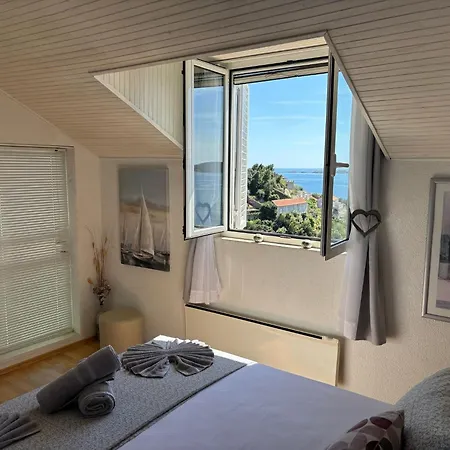 アパート Indy's -two Bedroom With Balcony And Sea View *