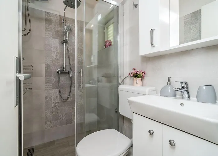 Indy's -two Bedroom With Balcony And Sea View 公寓 杜布罗夫尼克