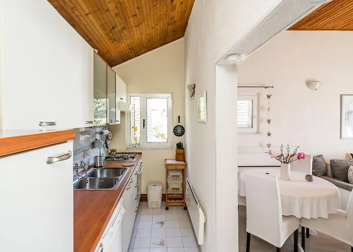Indy's -two Bedroom With Balcony And Sea View Апартаменты Дубровник