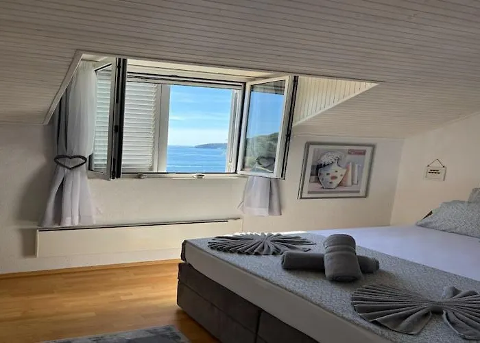 Indy's -two Bedroom With Balcony And Sea View Апартаменты Дубровник