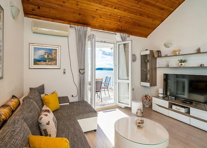 Indy's -two Bedroom With Balcony And Sea View * Dubrovnik