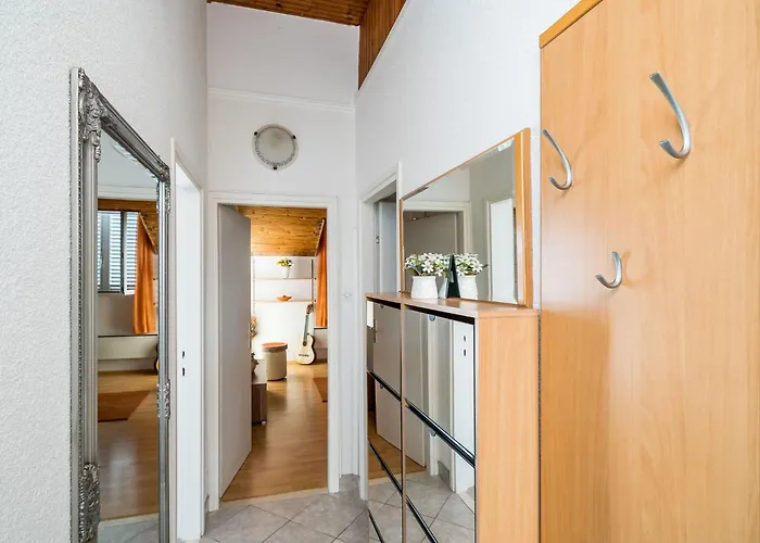 Indy's -two Bedroom With Balcony And Sea View * Dubrovnik